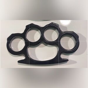 Light Weight Black Metal DIY Belt Buckle, Knuckle, or Paper Weight, NEW